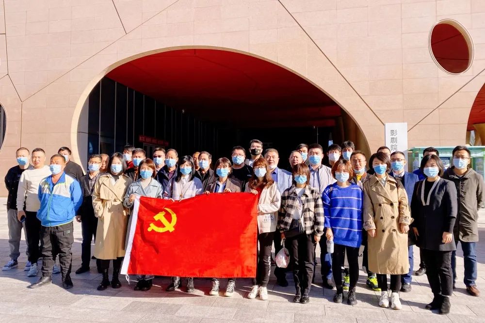 精品人妻无码一区二区三区在线_国产精品人妻一区二区高-精品人妻少妇嫩草AV无码专区-亚洲精品国产精品国自产观看メイリン モデルコレクション メイ,把极品白丝老师啪到腿软メイリン モデルコレクション メイ 美女图片 动漫 精品组织全体干部员工集中观看重点革命历史题材电影《长津湖》(图2)