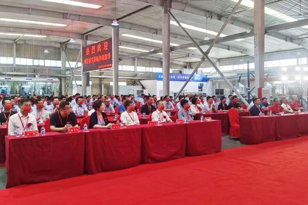 【迎盛会、铸忠诚、强担当、创业绩】广东坚朗集团又一项目建成投产举行开业暨签约仪式(图4)