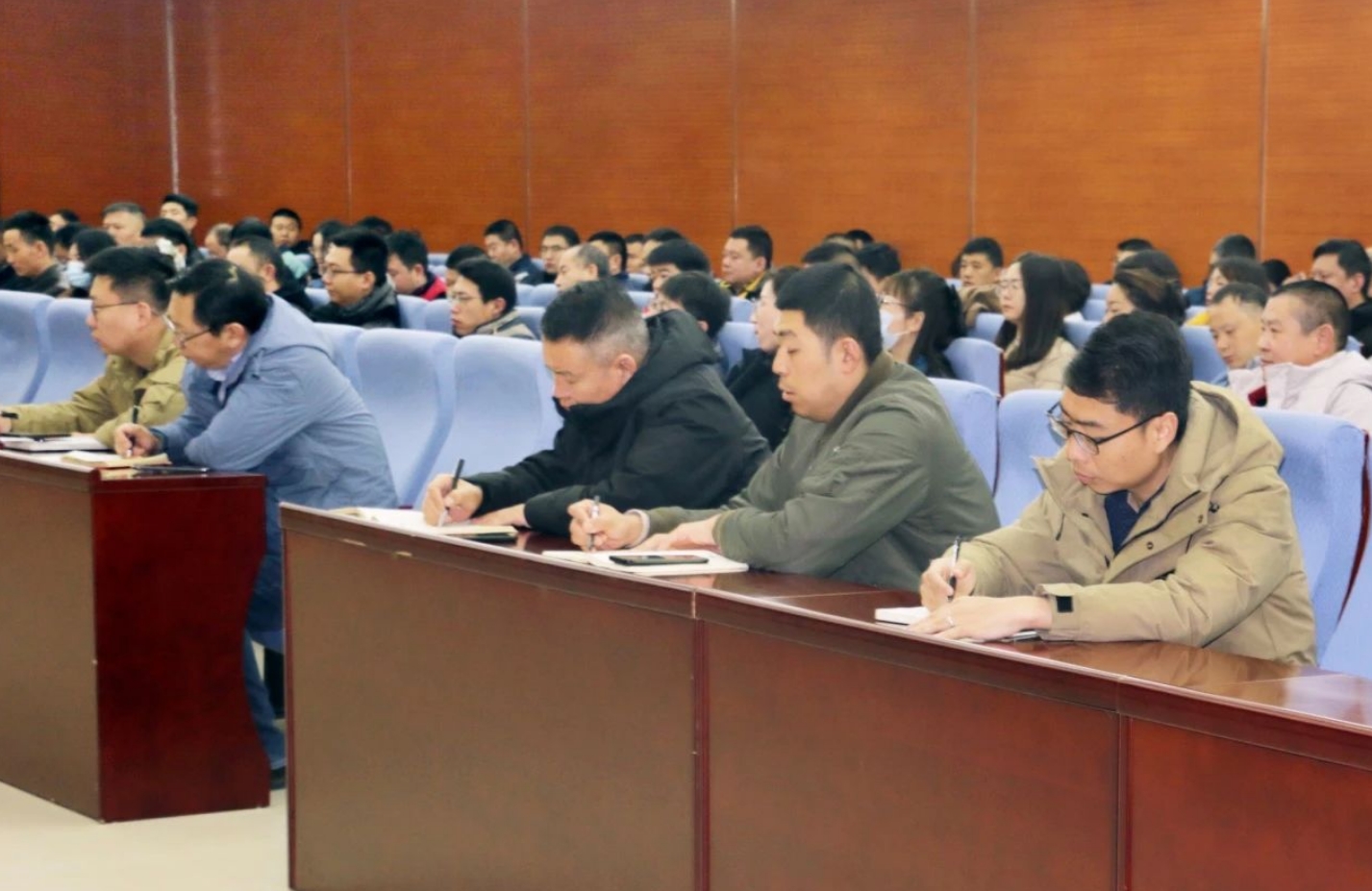 精品人妻无码一区二区三区在线_国产精品人妻一区二区高-精品人妻少妇嫩草AV无码专区-亚洲精品国产精品国自产观看メイリン モデルコレクション メイ,把极品白丝老师啪到腿软メイリン モデルコレクション メイ 美女图片 动漫 精品召开安全生产工作部署会(图3)