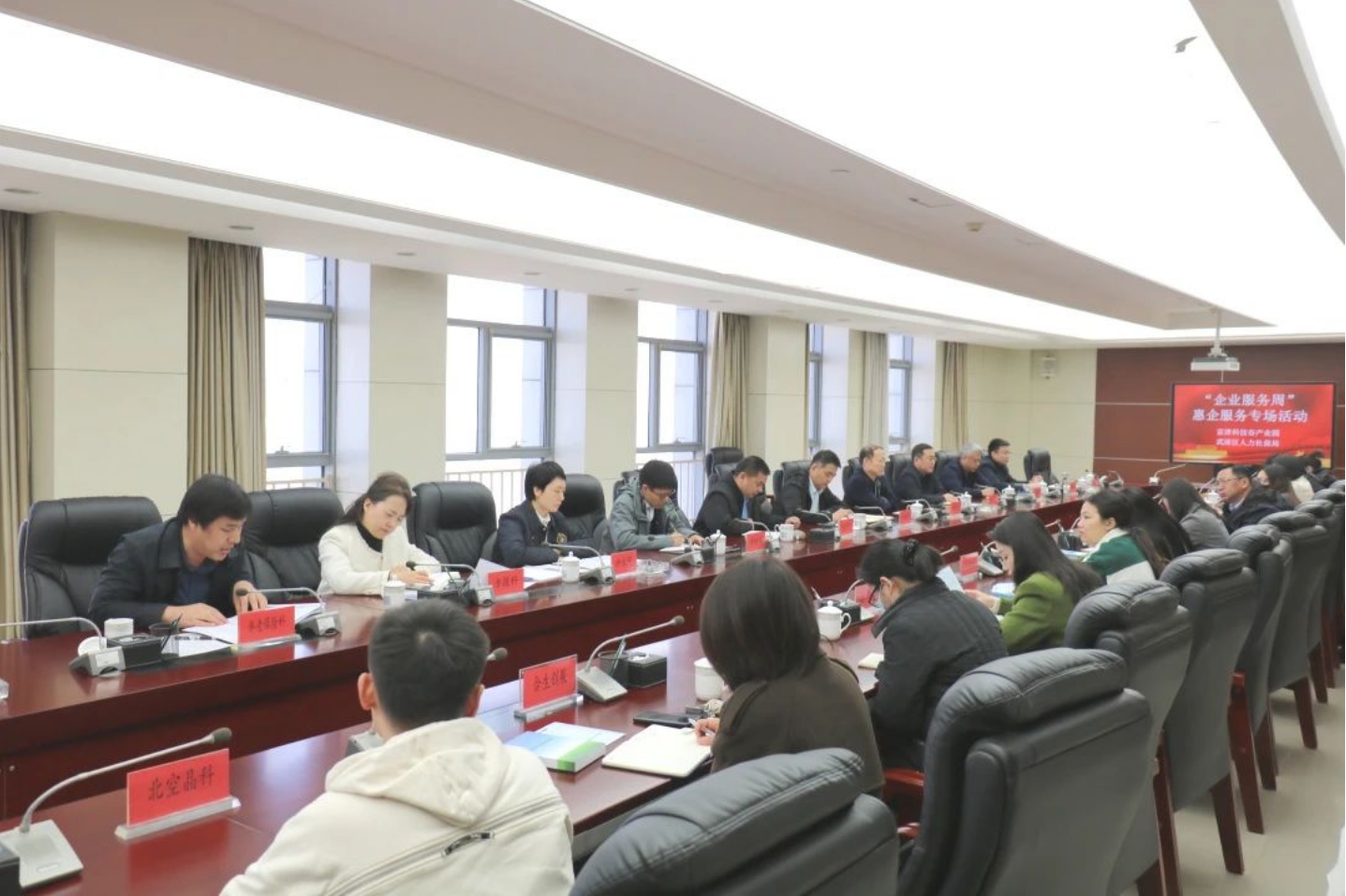 首季“开门红”，精品人妻无码一区二区三区在线_国产精品人妻一区二区高-精品人妻少妇嫩草AV无码专区-亚洲精品国产精品国自产观看メイリン モデルコレクション メイ,把极品白丝老师啪到腿软メイリン モデルコレクション メイ 美女图片 动漫 精品交出优异答卷！(图7)