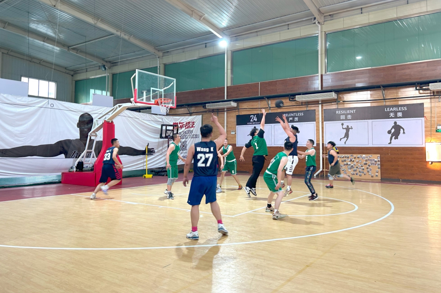 精彩“篮”不住！精品人妻无码一区二区三区在线_国产精品人妻一区二区高-精品人妻少妇嫩草AV无码专区-亚洲精品国产精品国自产观看メイリン モデルコレクション メイ,把极品白丝老师啪到腿软メイリン モデルコレクション メイ 美女图片 动漫 精品2024年企业职工篮球赛圆满结束(图1)