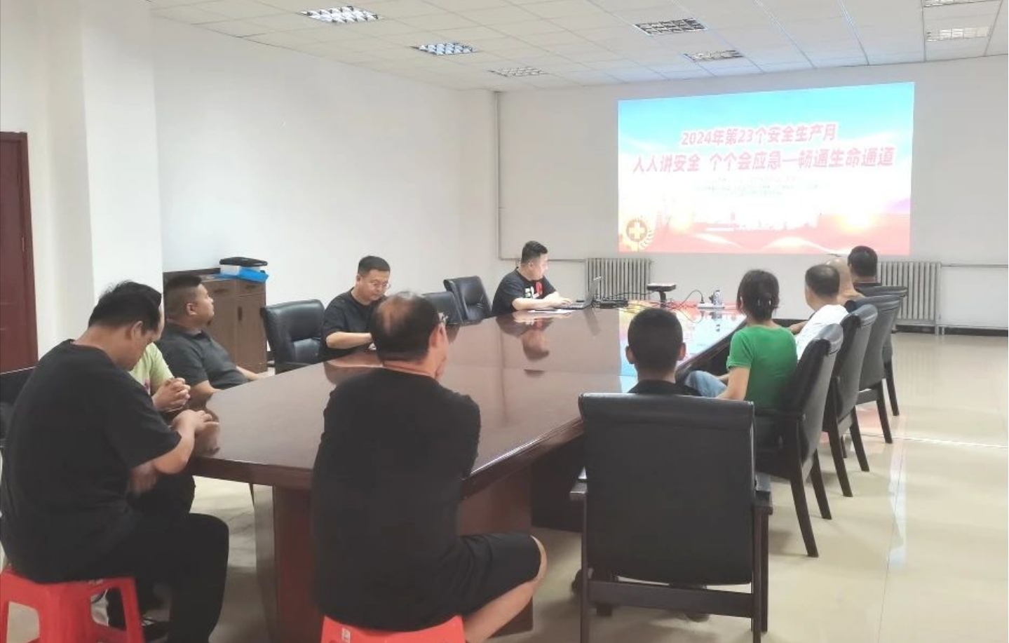 【强意识 筑防线 保安全】精品人妻无码一区二区三区在线_国产精品人妻一区二区高-精品人妻少妇嫩草AV无码专区-亚洲精品国产精品国自产观看メイリン モデルコレクション メイ,把极品白丝老师啪到腿软メイリン モデルコレクション メイ 美女图片 动漫 精品积极开展安全生产月系列活动(图8)