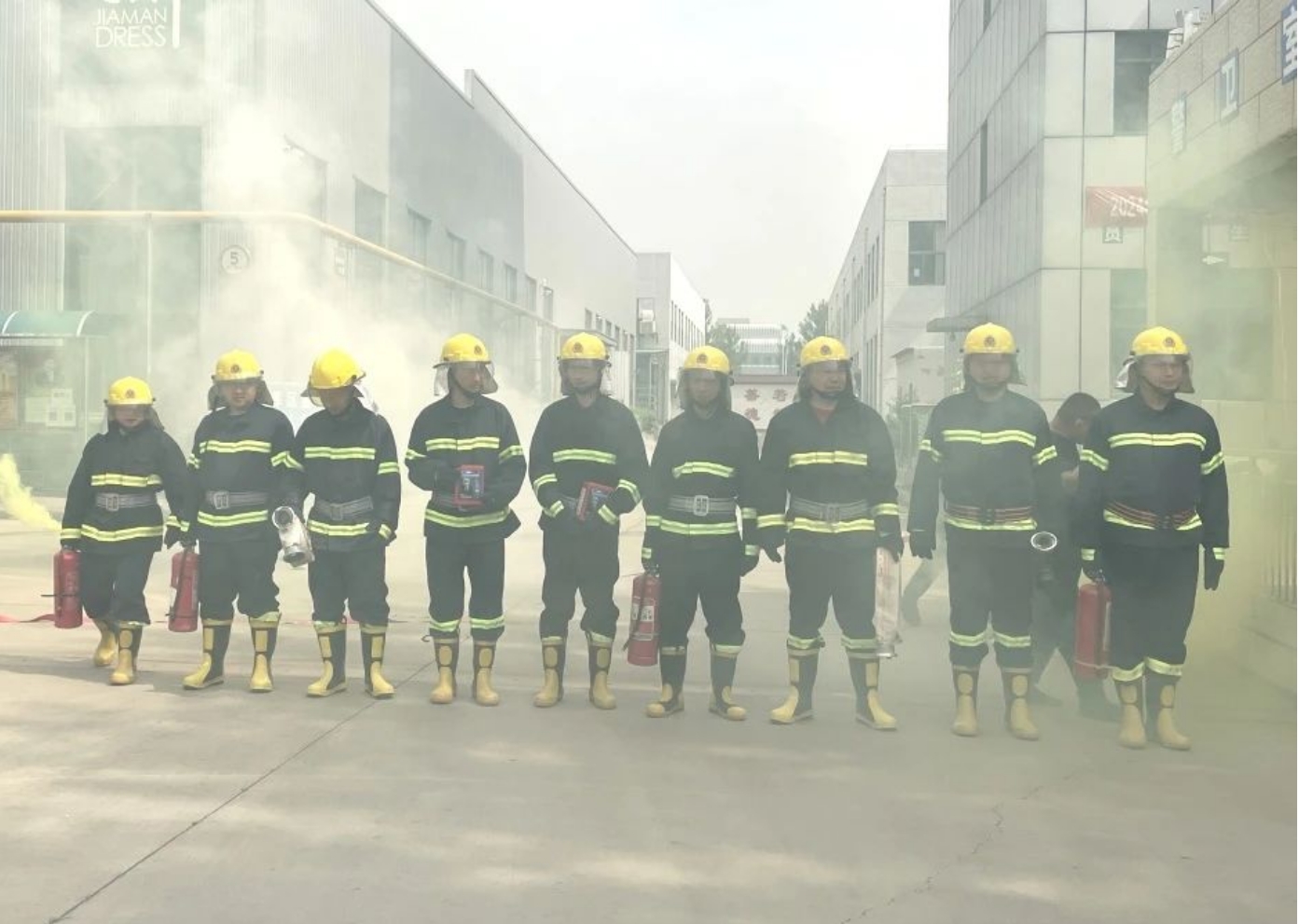 以“演”为战，以“练”筑防——精品人妻无码一区二区三区在线_国产精品人妻一区二区高-精品人妻少妇嫩草AV无码专区-亚洲精品国产精品国自产观看メイリン モデルコレクション メイ,把极品白丝老师啪到腿软メイリン モデルコレクション メイ 美女图片 动漫 精品组织企业开展应急演练观摩会(图4)