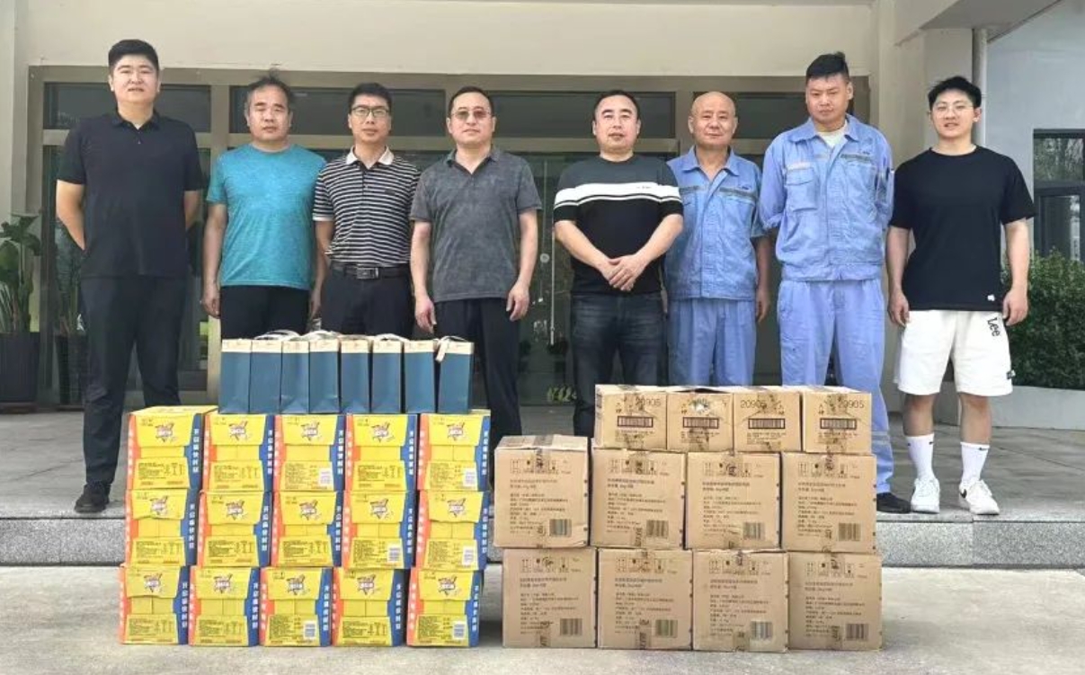 精品人妻无码一区二区三区在线_国产精品人妻一区二区高-精品人妻少妇嫩草AV无码专区-亚洲精品国产精品国自产观看メイリン モデルコレクション メイ,把极品白丝老师啪到腿软メイリン モデルコレクション メイ 美女图片 动漫 精品总工会组织开展“工会送清凉，防暑保安康”活动(图3)