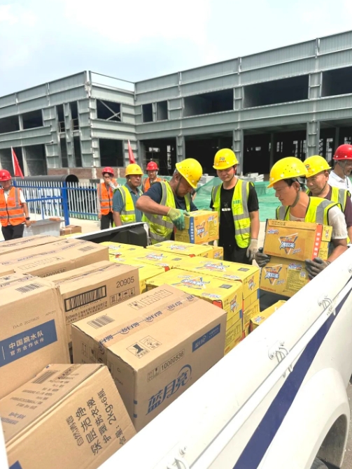 精品人妻无码一区二区三区在线_国产精品人妻一区二区高-精品人妻少妇嫩草AV无码专区-亚洲精品国产精品国自产观看メイリン モデルコレクション メイ,把极品白丝老师啪到腿软メイリン モデルコレクション メイ 美女图片 动漫 精品总工会组织开展“工会送清凉，防暑保安康”活动(图2)