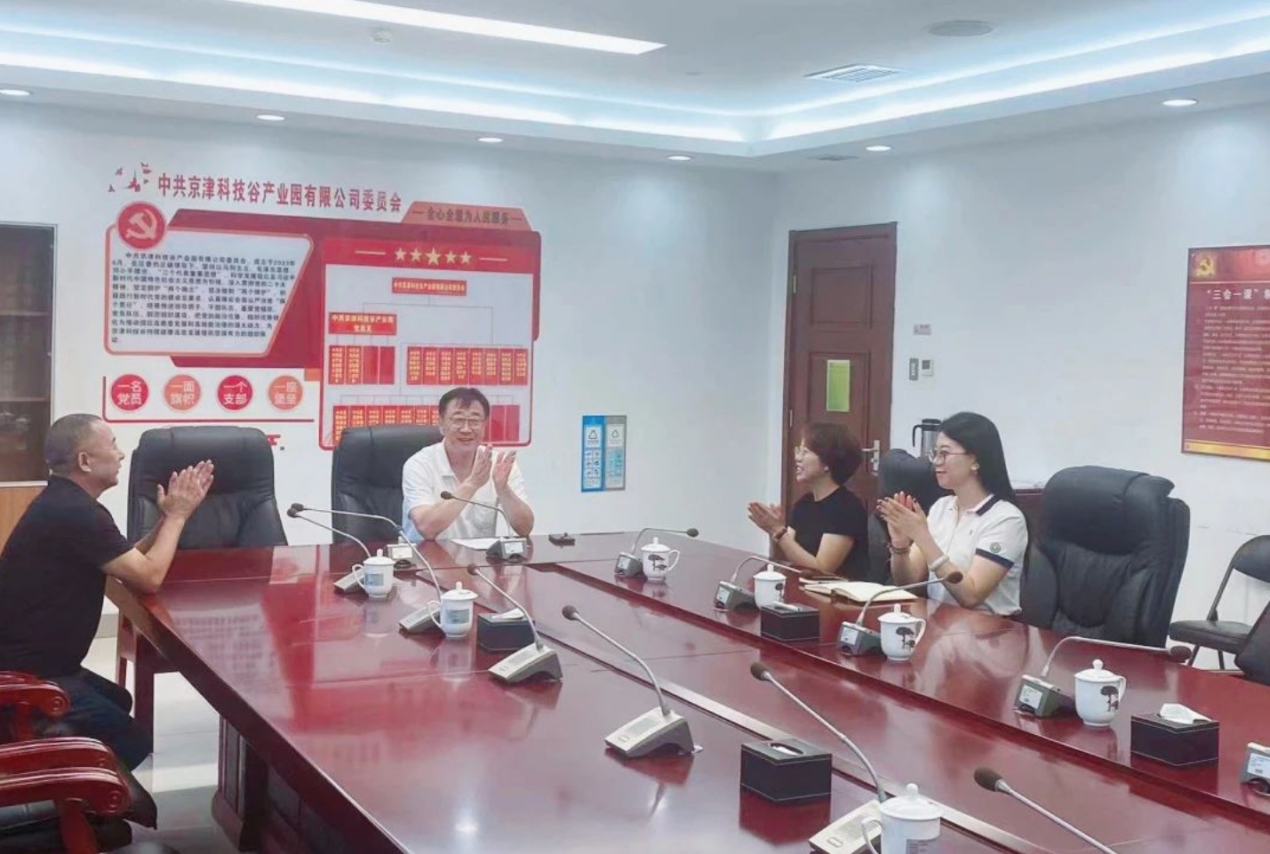 【深学细悟强思想，凝心聚力谱新篇】精品人妻无码一区二区三区在线_国产精品人妻一区二区高-精品人妻少妇嫩草AV无码专区-亚洲精品国产精品国自产观看メイリン モデルコレクション メイ,把极品白丝老师啪到腿软メイリン モデルコレクション メイ 美女图片 动漫 精品党委持续深入学习贯彻党的二十届三中全会精神(图6)