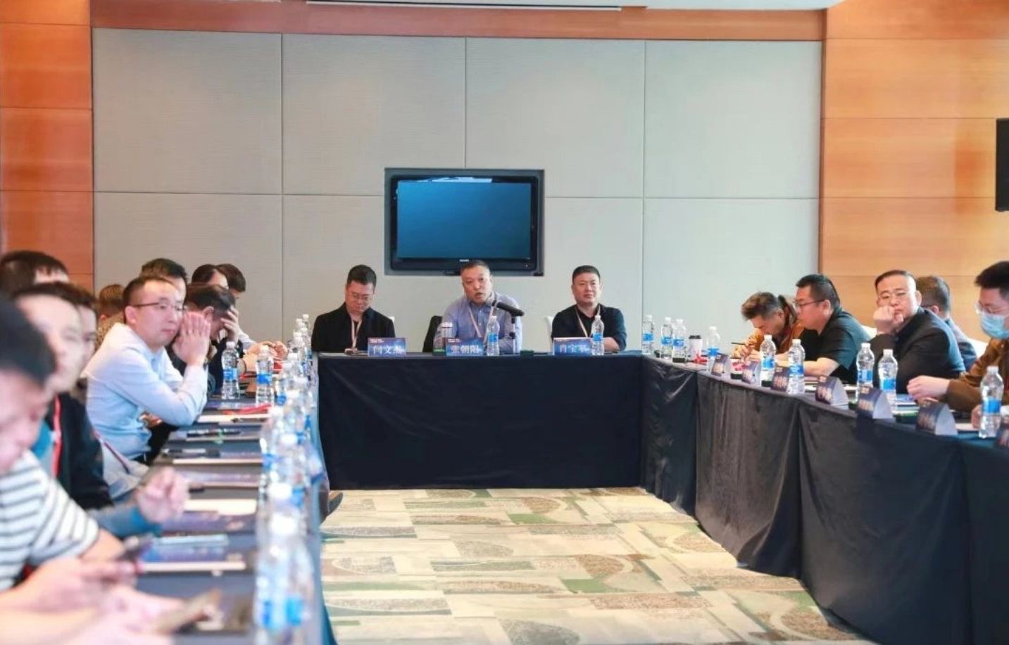 产业集聚、营商提质！精品人妻无码一区二区三区在线_国产精品人妻一区二区高-精品人妻少妇嫩草AV无码专区-亚洲精品国产精品国自产观看メイリン モデルコレクション メイ,把极品白丝老师啪到腿软メイリン モデルコレクション メイ 美女图片 动漫 精品经济拔节向上活力足(图2)