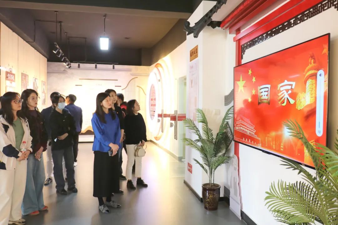 【党建领航促发展】参观学习+廉政谈话，这个党日活动“走实”又“走心”！(图4)