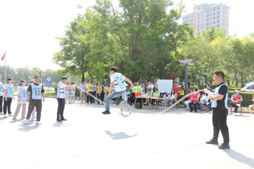 【党建领航促发展】趣享运动，协进新程|这场趣味运动会嗨翻全场(图14)