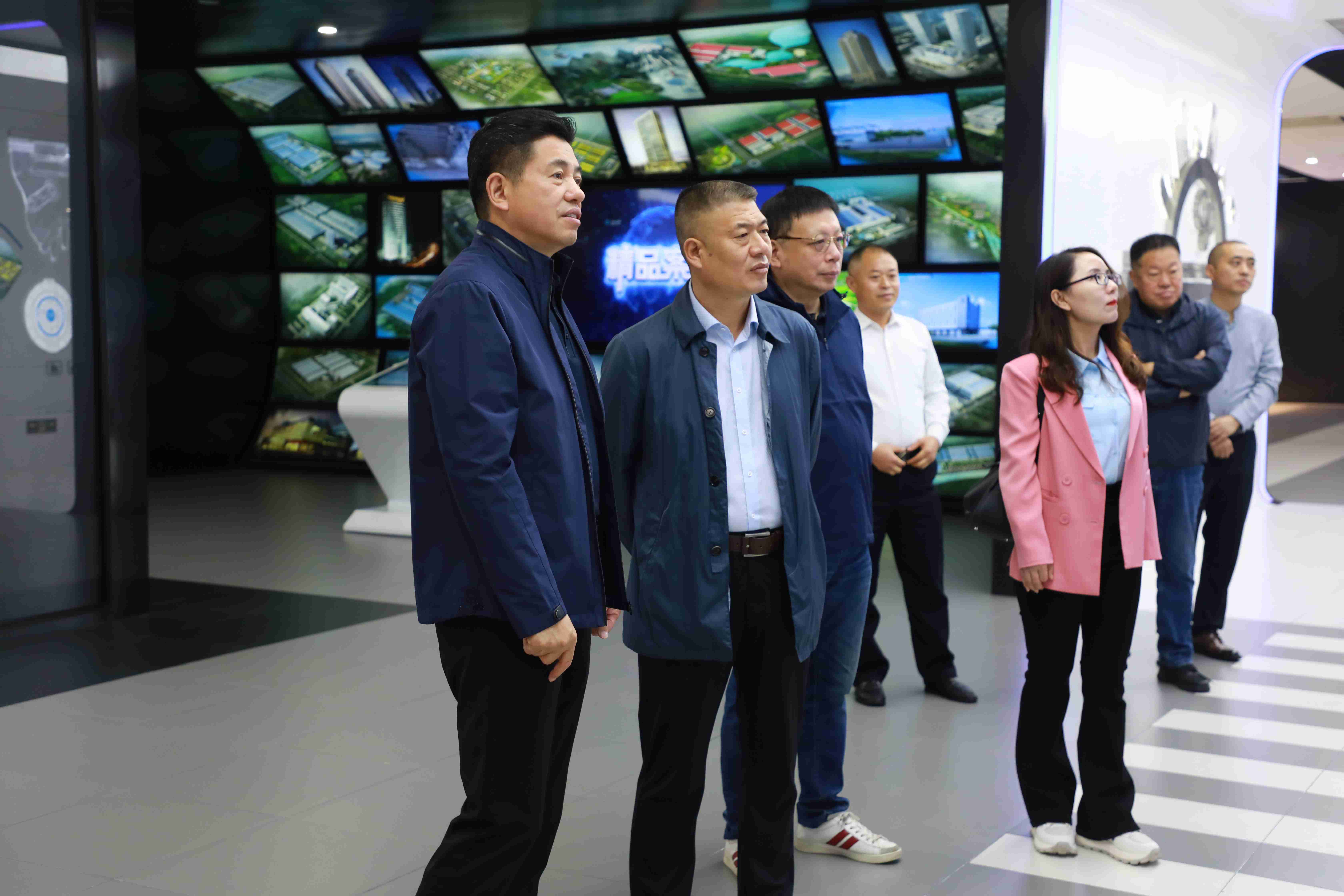 精品人妻无码一区二区三区在线_国产精品人妻一区二区高-精品人妻少妇嫩草AV无码专区-亚洲精品国产精品国自产观看メイリン モデルコレクション メイ,把极品白丝老师啪到腿软メイリン モデルコレクション メイ 美女图片 动漫 精品产业园与中机六院签署战略合作协议(图5)